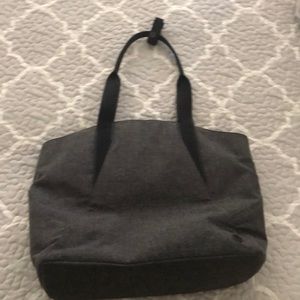 Lululemon purse